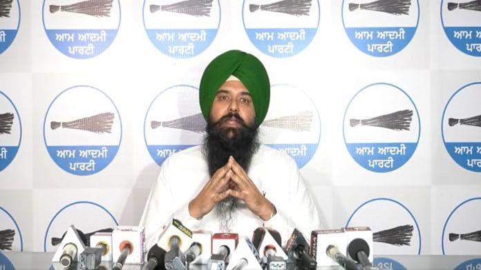 AAP Punjab spokesperson Malvinder Singh Kang | Twitter @AAPPunjab