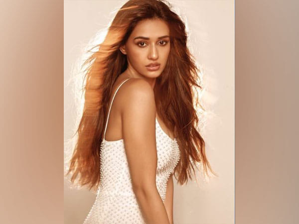 Actor Disha Patani shares her sleep deprived look