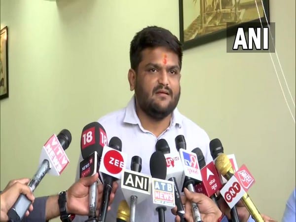Hardik Patel to launch campaign to wean away Congress leaders in Gujarat
