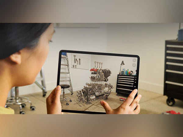 Apple's AR glasses to launch in late 2024 alongside second 2nd Gen AR/VR headset