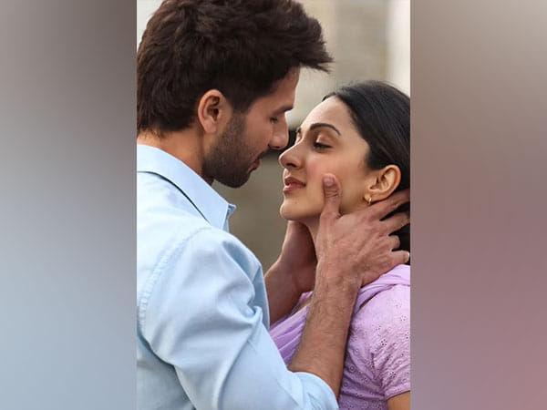 'Kabir Singh': Shahid Kapoor shares '3 years of Kabir and Preeti'