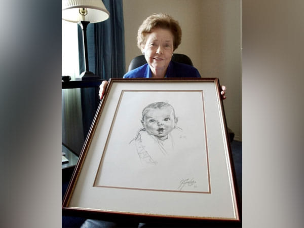 Original Gerber baby, Ann Turner Cook dies at 95