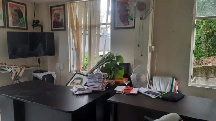 Congress leader Rahul Gandhi in Wayanad was vandalised allegedly by SFI activists, on 24 June 2022 | Twitter/@MVincentINC