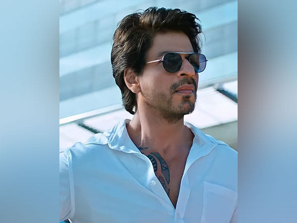 Umang 2022: Shah Rukh Khan's performance on his song 'I am the best' wins hearts