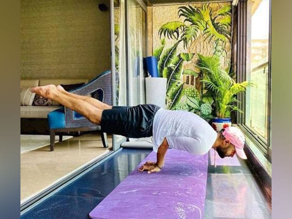 International Yoga Day: Harbhajan Singh urges everyone to practice yoga