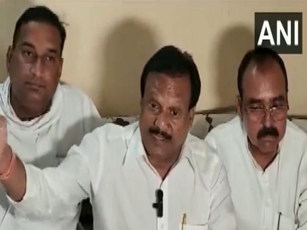 Congress leader says 'Jinnah, Nehru divided country in act of wisdom'