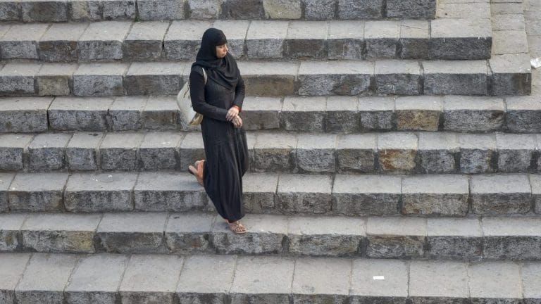 Iranian women say ‘no to hijab’, publicly remove veil to protest draconian chastity laws