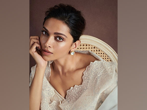 Deepika Padukone's lookalike sets internet on fire, netizens say she can even confuse Ranveer Singh