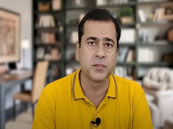 Pakistan: Senior Journalist Imran Riaz Khan sent to CIA custody