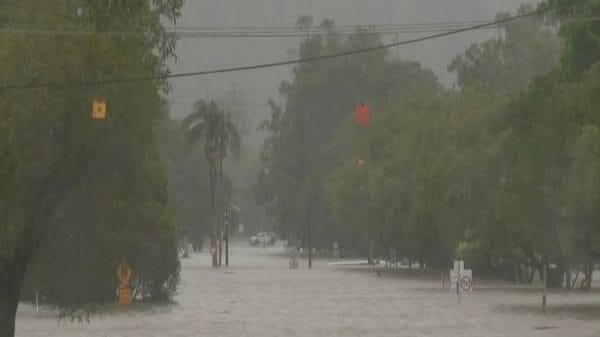 Australia: Thousands told to evacuate Sydney, as heavy rains bring 'life-threatening emergency'