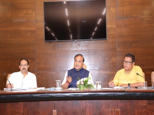 Assam CM directs education dept to introduce English as medium of instruction for science, maths from class VI