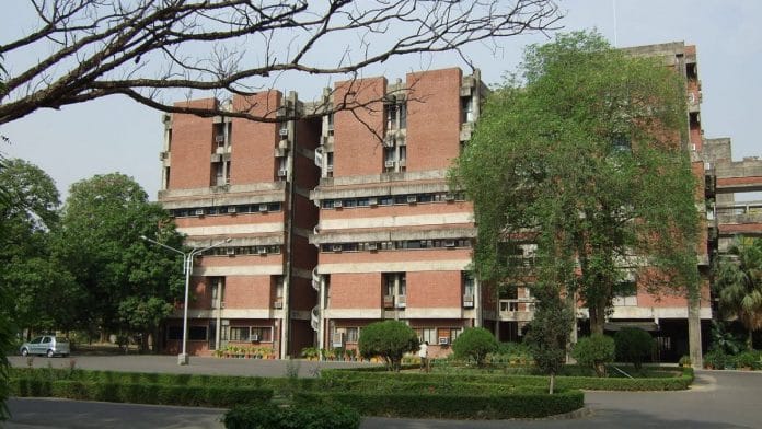 IIT Kanpur. | Photo Credit: Wikimedia Commons