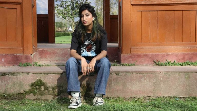 ‘Conflict can’t stop me’ – Kashmiri influencers are censoring, lying low, but won’t go offline