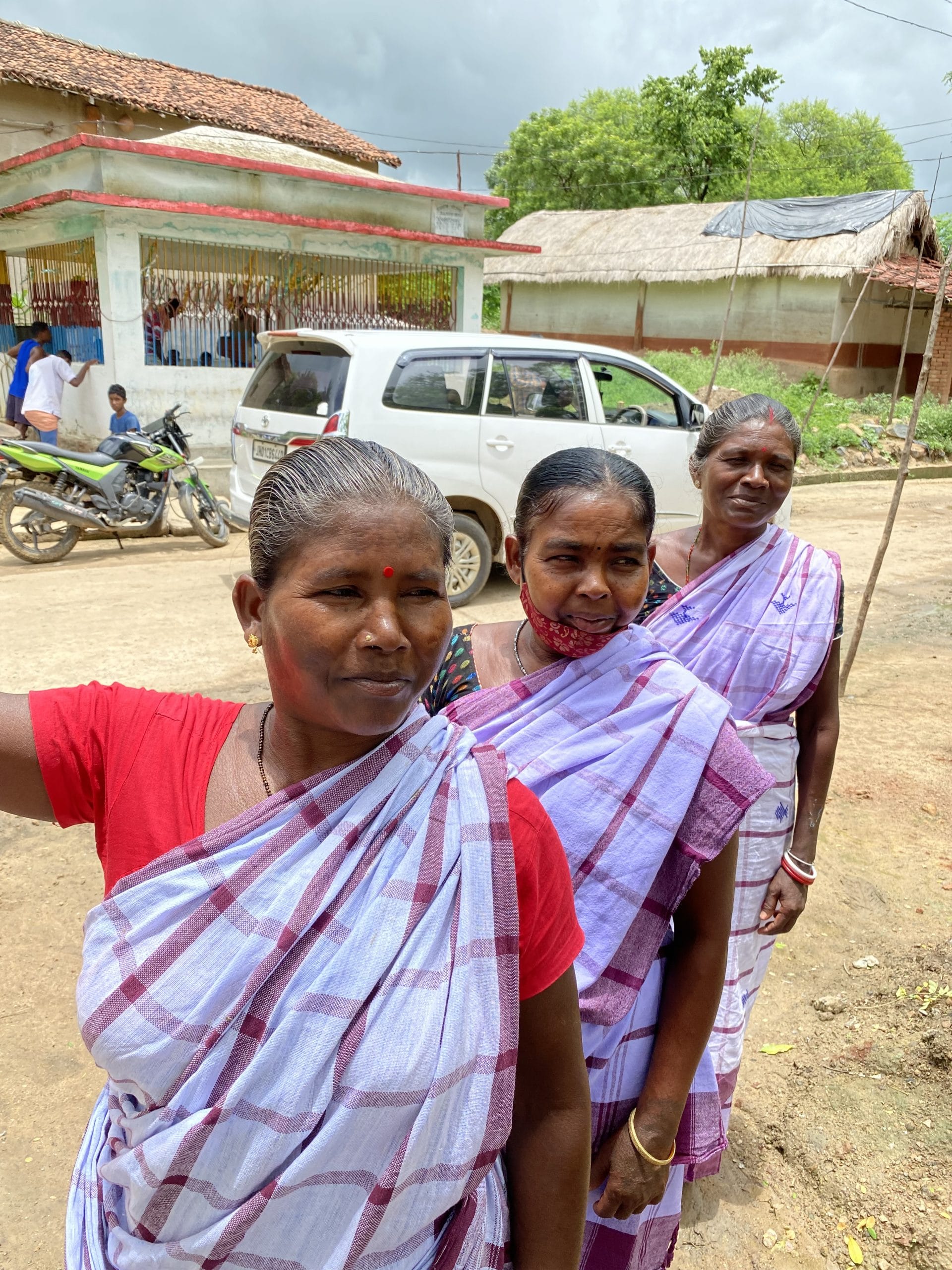 Santhal villagers are overjoyed | Special Arrangement