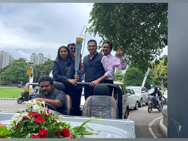 The first-ever Chess Olympiad Torch Relay travels through prominent locations of Nagpur, Pune