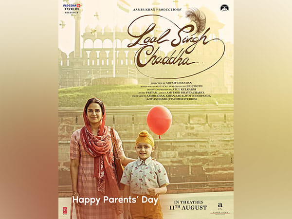 'Laal Singh Chaddha' team celebrates Parents' Day 
