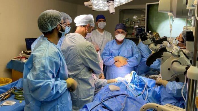 The team of ENT surgeons, neurosurgeons, neuroanesthetists & audiologists at the Delhi Army hospital | Twitter | @westerncomd_IA