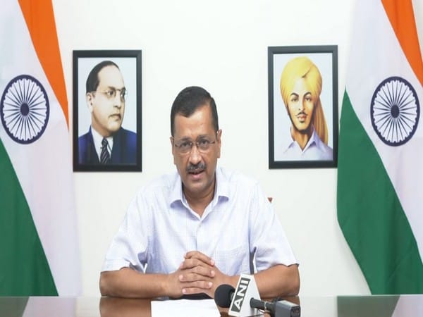 Kejriwal announces 'free' Spoken English programme in Delhi