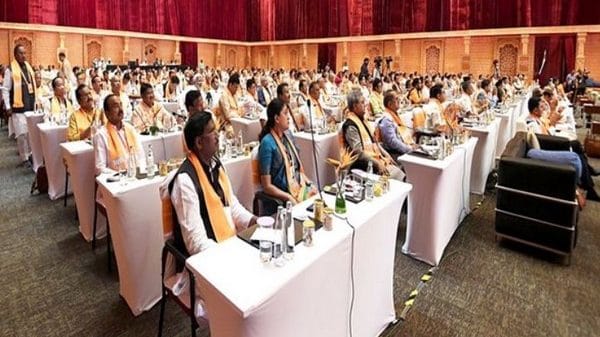 Telangana: Special branch officer caught for clicking pics of BJP's resolution