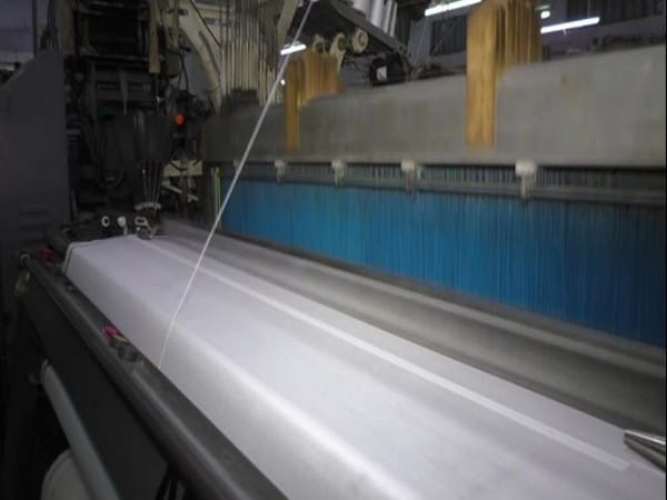 Chinese textile industry suffers profit erosion, orders flow to Vietnam, India