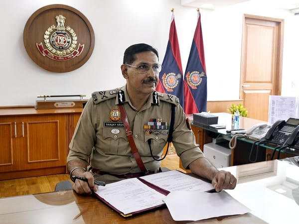 Delhi Police new chief holds Independence Day security meet