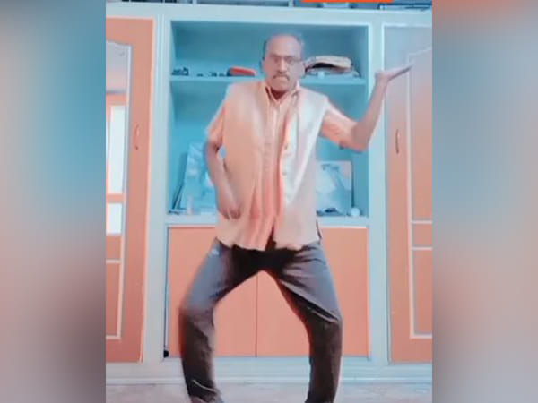 Viral video of elderly man grooving on Hrithik Roshan's song will make your day