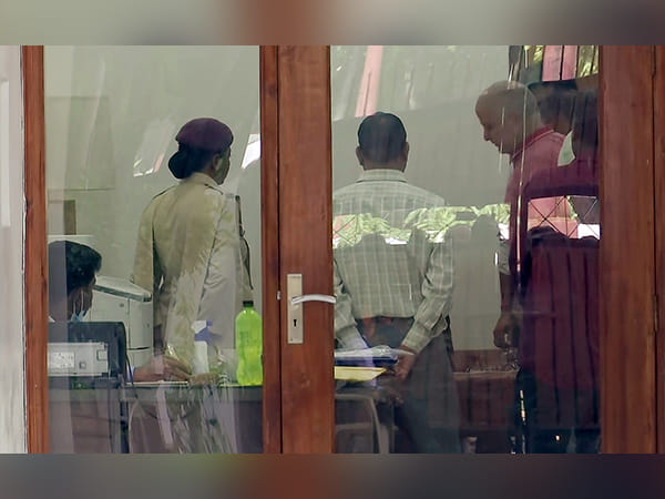 Manish Sisodia among 15 persons named in CBI FIR in Delhi excise policy case