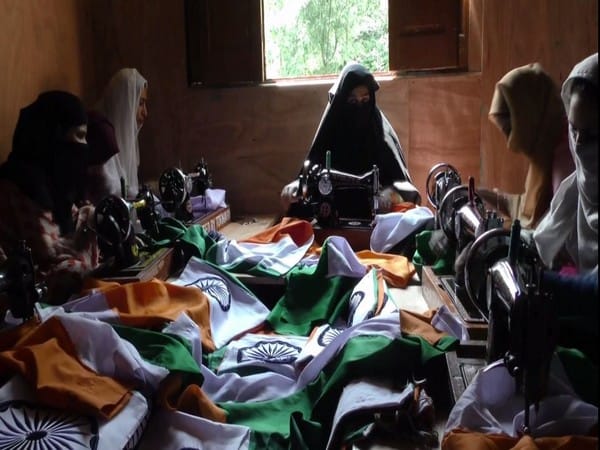 J-K: Self-help groups in Baramulla stitch national flags