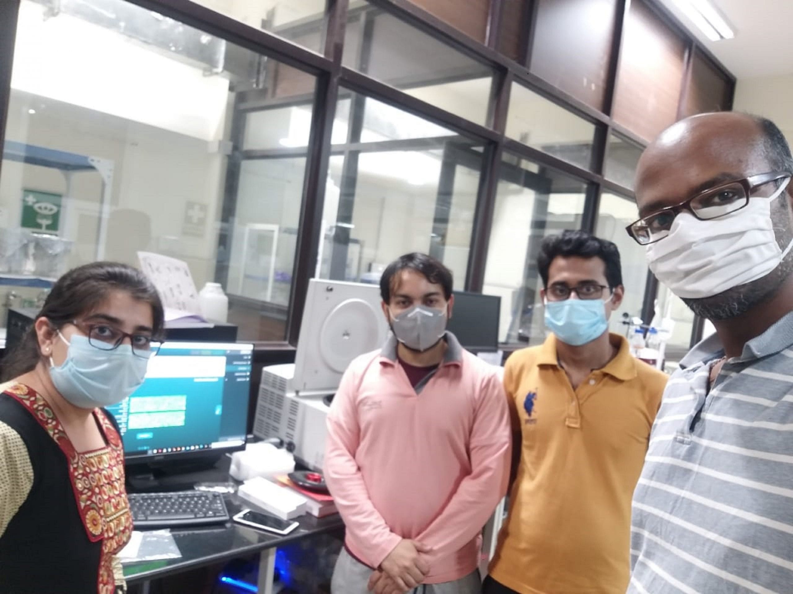 (Towards Right) Dr. Shankar Manoharan, Assistant Professor, Department of Bioscience and Bioengineering, IIT Jodhpur, along with his research associates | By special arrangement