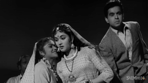 A still from 'Chadh Gayo Papi Bichua' | YouTube