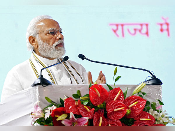 Azadi ka Amrit Mahotsav is 'Sanskar Utsav' for the youth: PM Modi