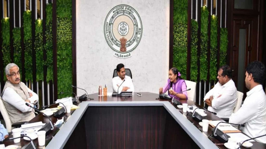 School student Meghana interacts with CM Jagan | Credit: Andhra Pradesh Govt