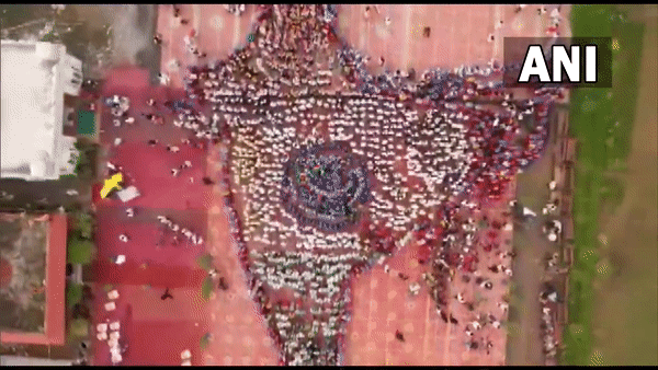 Indore witnesses World Book of Records for largest human chain forming India's map