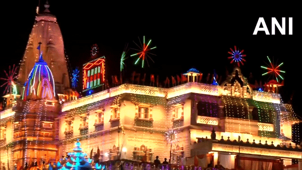 Devotees flock to temples to celebrate Janmashtami