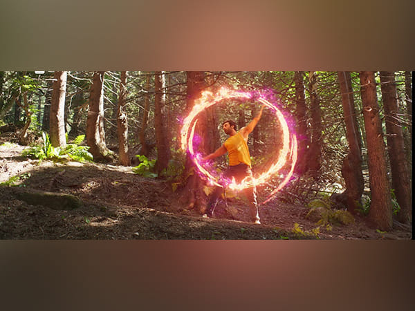 Brahmastra: Ranbir Kapoor plays with fire in 'Deva Deva' song teaser