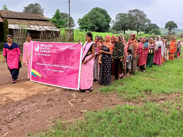 Dettol Banega Swasth India celebrates World Breastfeeding Week with its Reach Each Child Initiative