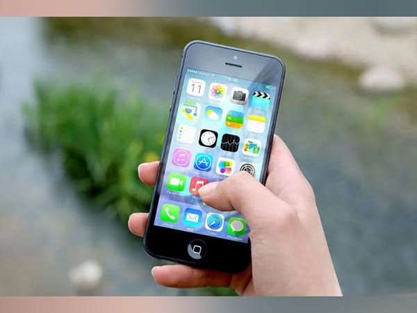 AIIMS Delhi likely to develop mobile app for eye patients