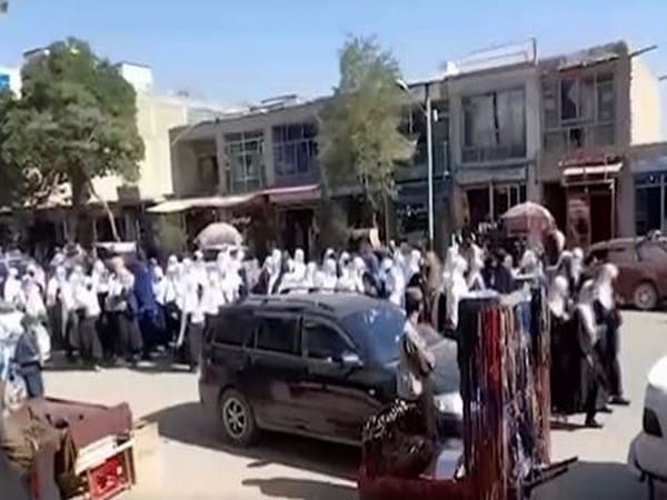 Afghan girls protest against the closure of their school in Paktia 