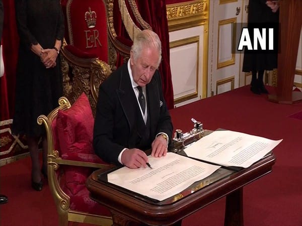 Video of King Charles furiously signalling staff to clear desk during proclamation ceremony goes viral