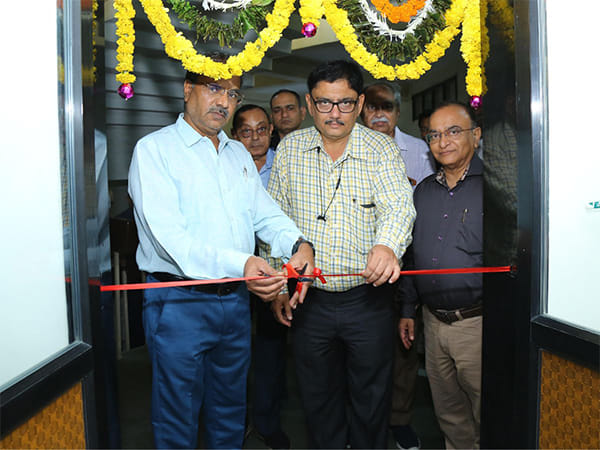 MANTRA inaugurates Face Mask and PPE Kits testing laboratory in Surat