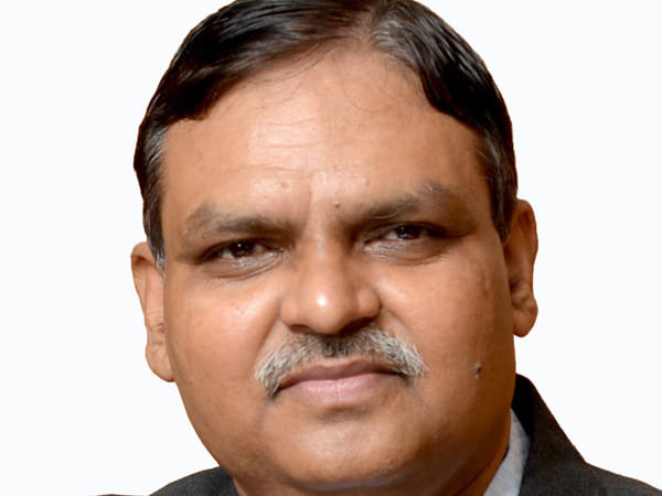 Farmers revolutionizing organized dairy sector; milk producers' organisations set to triple revenue to over Rs 18,000 Crore in 5 years: NDDB chairman