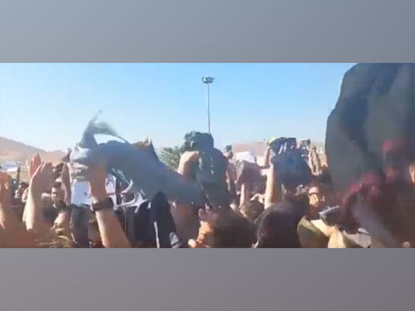 Women take off hijab in Iran; mark protest over death of Mahsa Amini after detention by 'Morality Police': Report 