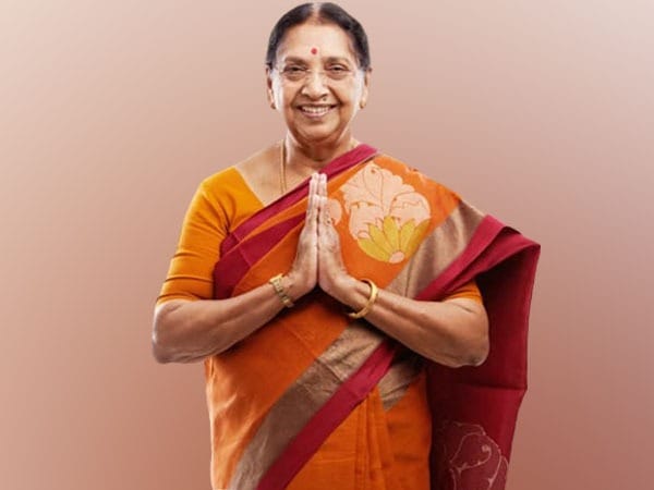 DMK deputy general secretary Subbulakshmi Jagadeesan quits politics