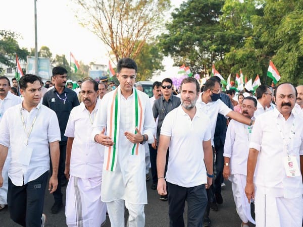 Bharat Jodo Yatra enters 14th day, Rahul Gandhi begins day with floral tributes to Sree Narayana Guru