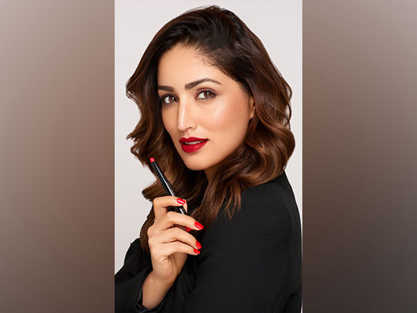 Yami Gautam says NO to Uncomfortable Beauty standing with Faces Canada as their Brand Ambassador