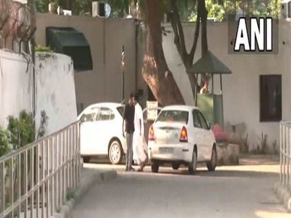 AICC General Secretary KC Venugopal arrives at Sonia Gandhi's residence following Rajasthan political crisis