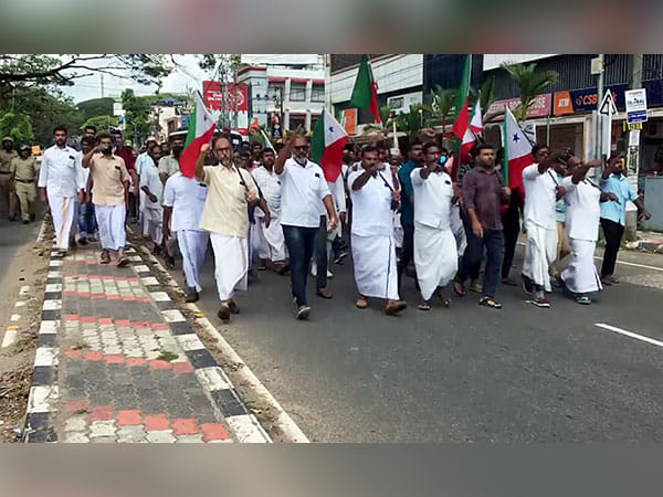 Centre bans Popular Front of India, its affiliates for 