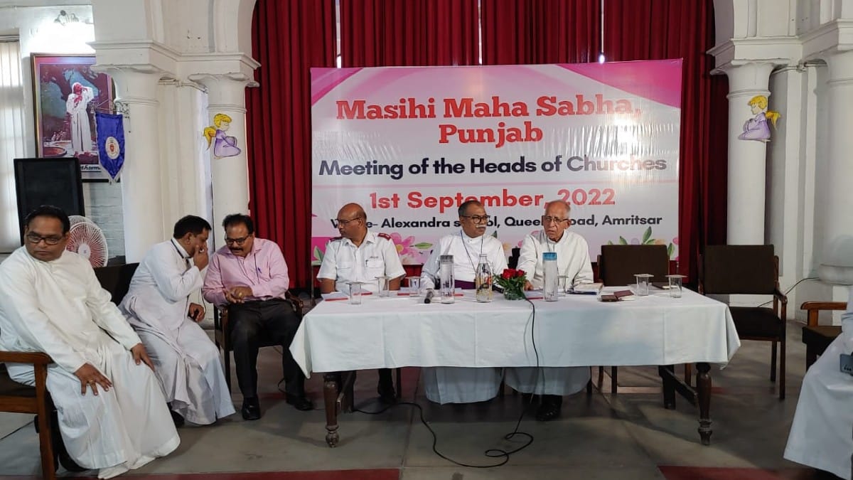 Church representatives brief the media on the attack carried out at Infant Jesus Catholic Church | Nikhil Rampal | ThePrint 