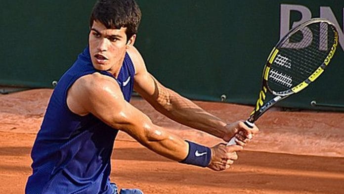 Carlos Alcaraz at Roland Garros 2021 | Wikimedia Commons