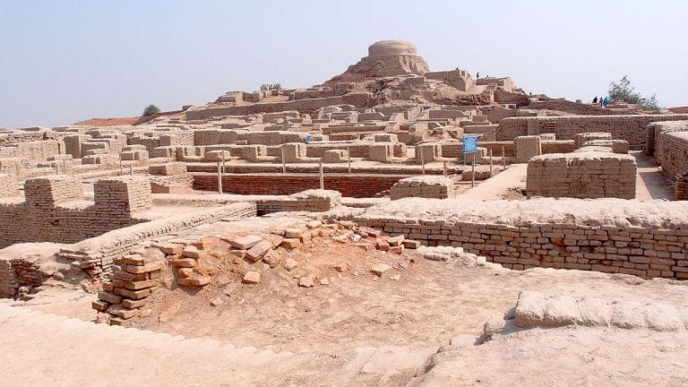 Nehru’s enthusiasm, Jinnah’s silence, and Gandhi’s baffling indifference to Mohenjo-daro